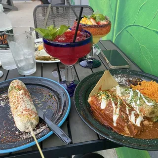 Dos Amigos
