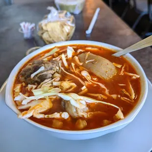 Saturday special, Pozole con pata