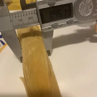 Measured under 1" with calipers. What a shame.