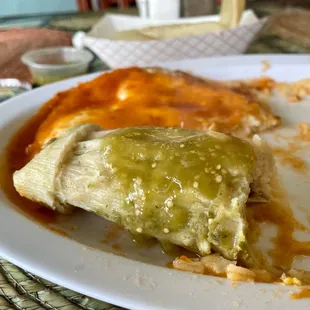 Pork tamales &amp; green sauce