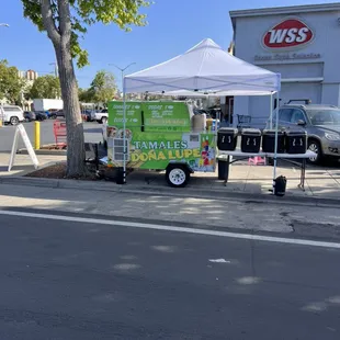 Tamale Cart located right in front of WSS in Oakland.