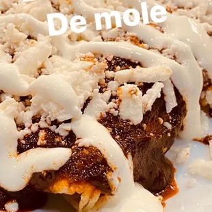 Enchiladas de mole