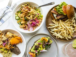 Otto's Uptown Kitchen