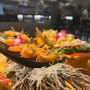 Raw non spicy mystery roll