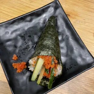 Spicy tuna hand roll