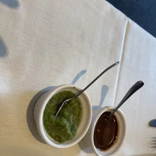 Chutneys to go w your appetizer.