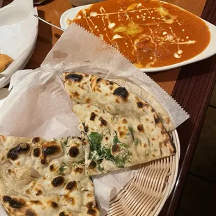 Butter chicken and naan