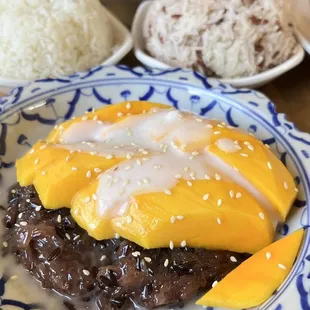 Sweet Sticky Rice with Mango