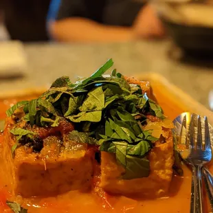 Black mushroom and pork stuffed tofu