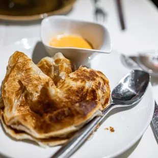 Bánh Mì Roti ($11)