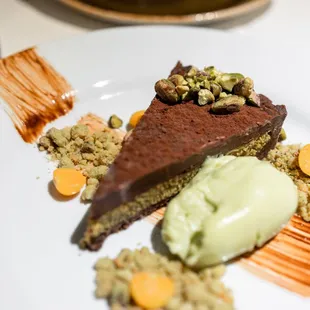 Chocolate Pistachio Torte($16)