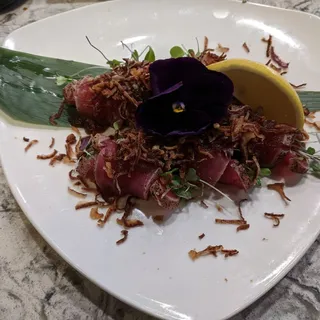 Seared Tuna with Garlic Ponzu