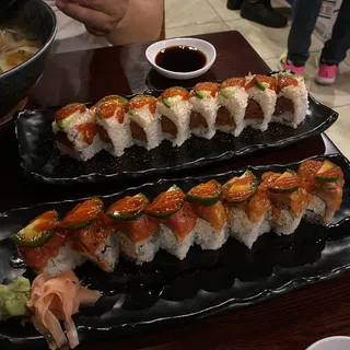 Spicy Salmon Roll