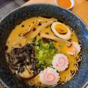 a bowl of ramen