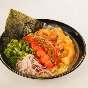 Garlic Lobster Ramen