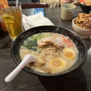Kotteri Tonkotsu