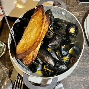 oysters and mussels, mussels, oysters, food, shellfish