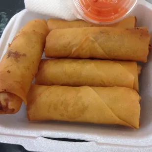 1 order of egg rolls