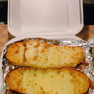 Cheesy Garlic bread