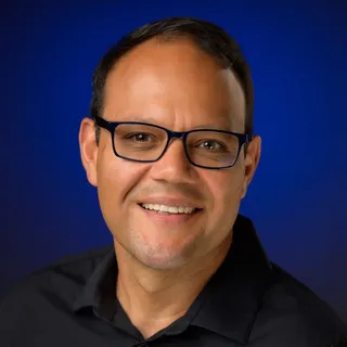Gerardo L.