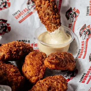 food, bbq chicken, bbq wings, chicken wings and fried chicken, chicken wings, poultry, fried chicken wings, chicken, fried chicken