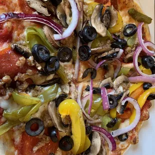 A great personal pizza!! I would be back.