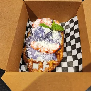 Ube croffle