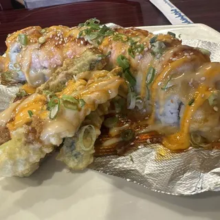 B8. Super Salmon Roll