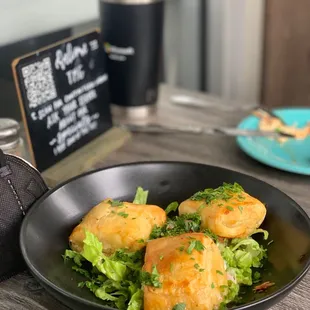 Sambusak with chicken