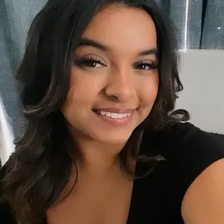 Leslie Y.