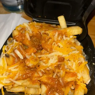 Chili cheese fries