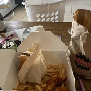 Burger box reasonable price for the family for.