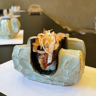 Unagi hand roll