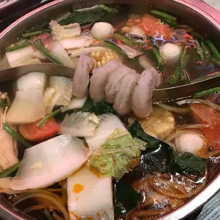 Seafood Hot Pot