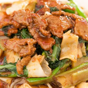 Tossed Fried Chinese Broccoli Beef with Flat Rice Noodle