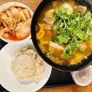 Hawaiian Beef Stew daily special with side of kim chee