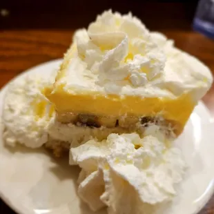 Dinner @Tanaka Saimin; 10/20/2023. Had to order this for our shared Dessert, Ono Banana Cream Pie/Shortbread Cookie on da bottom = Winnerz.