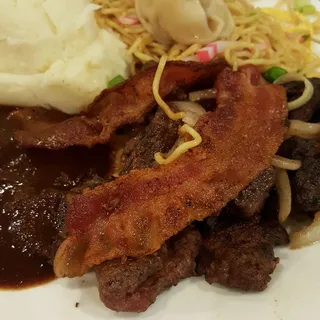 Calf Liver with Bacon and Onion