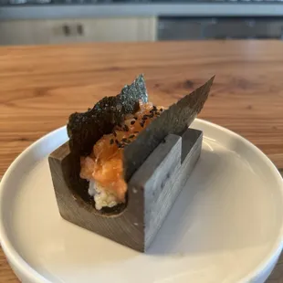 Hand roll