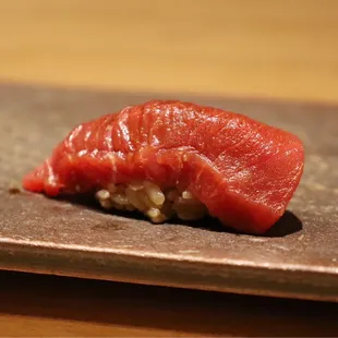 Akami zuke