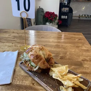 Chicken salad with chips