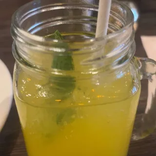 Mango Mint Lemonade