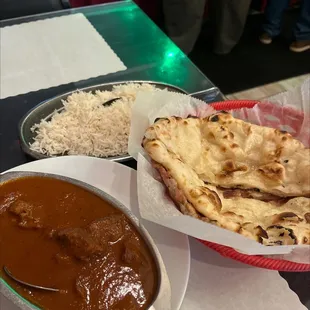 Lamb curry, rice, naan