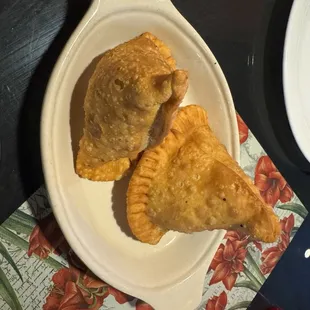 2 Piece Meat Samosa