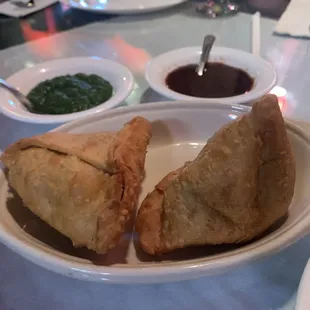 Vegetable samosas!