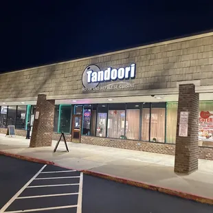 pizza, outside