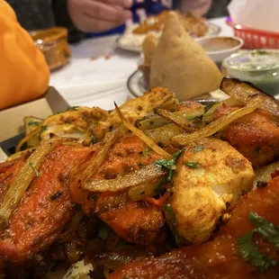 Mixed platter chicken. Mid. 5/10