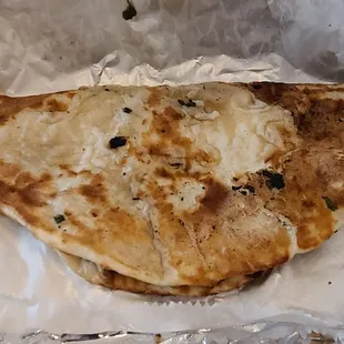 Garlic Naan was excellent