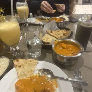 Butter Chicken Paneer Kulcha