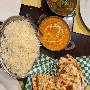 Paneer Tikka Masala, Lamb Saagwala, assorted Naan